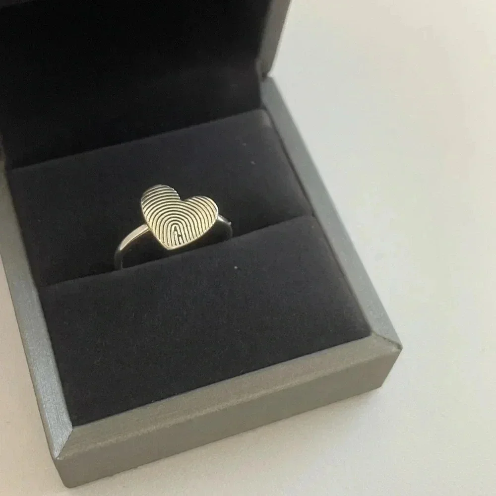 925  Sterling Silver Fingerprint Heart Ring – Size 10